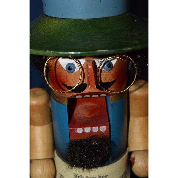 Steinbach Erzgebirge "Doktor Eisenbarth" (READ/SEE PHOTOS) Nutcracker Germany - Picture 3 of 9